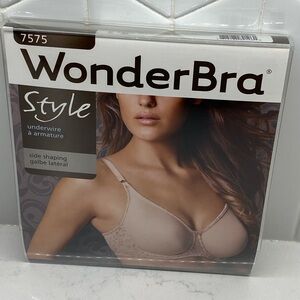 Wonderbra Style Underwire Bra - Beige